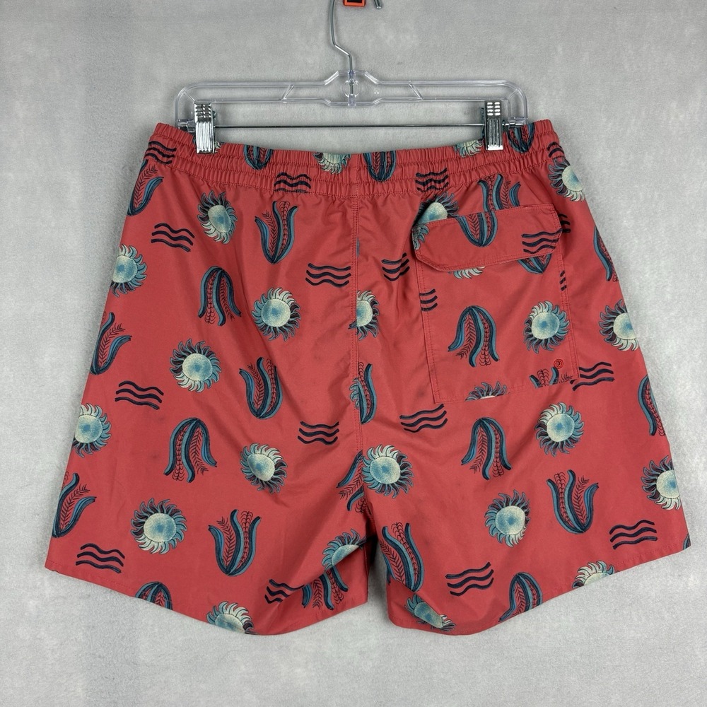 Patagonia Hydropeak Volley Shorts Men’s Large 6” Red Hawaiian Swim Surf Beach - Picture 4 of 11